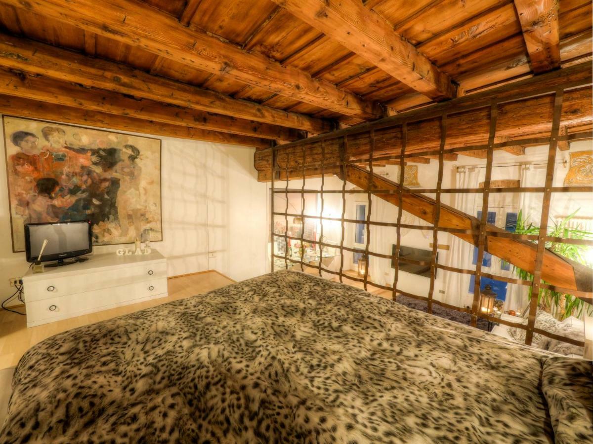 베로나 Casa Archi - Vista Sul Fiume 아파트 외부 사진