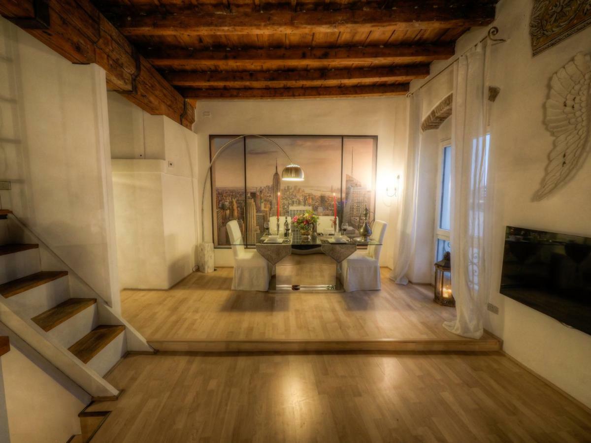 베로나 Casa Archi - Vista Sul Fiume 아파트 외부 사진