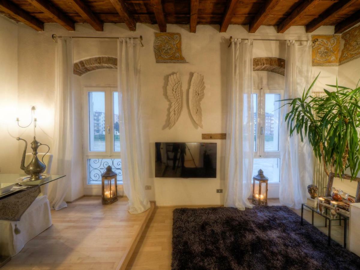베로나 Casa Archi - Vista Sul Fiume 아파트 외부 사진
